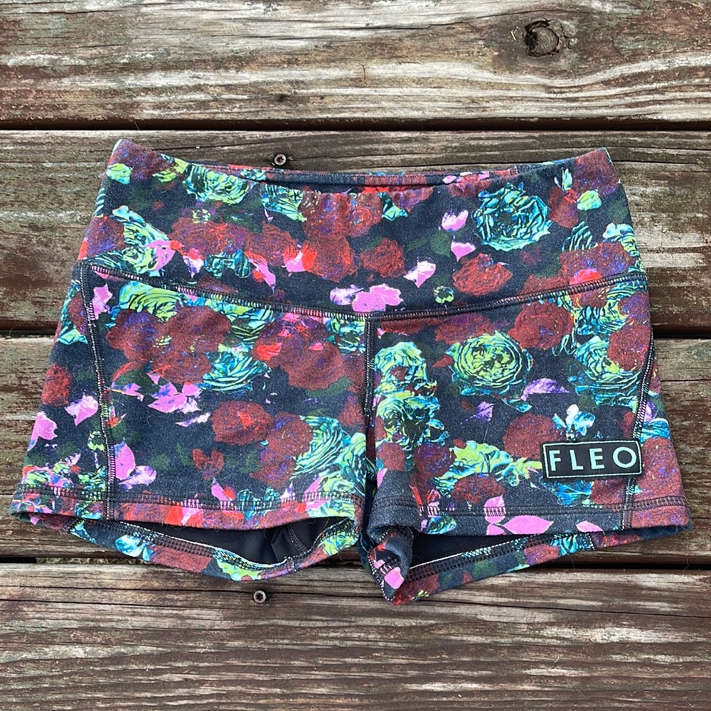 Neon Punch Fleo